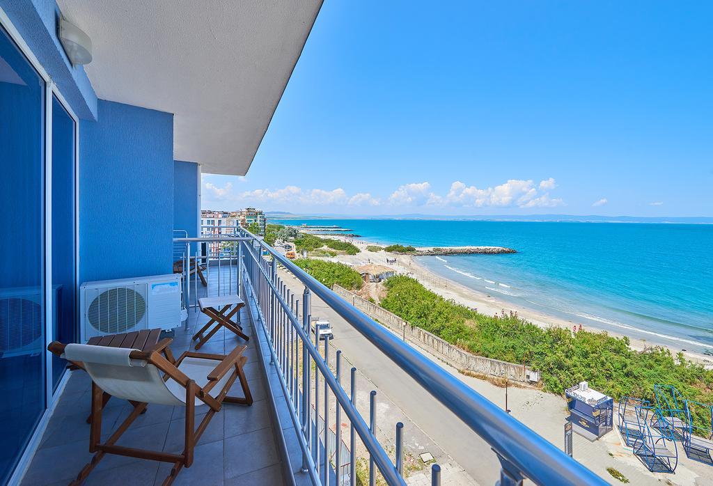 Family Hotel Regata Pomorie Exterior photo